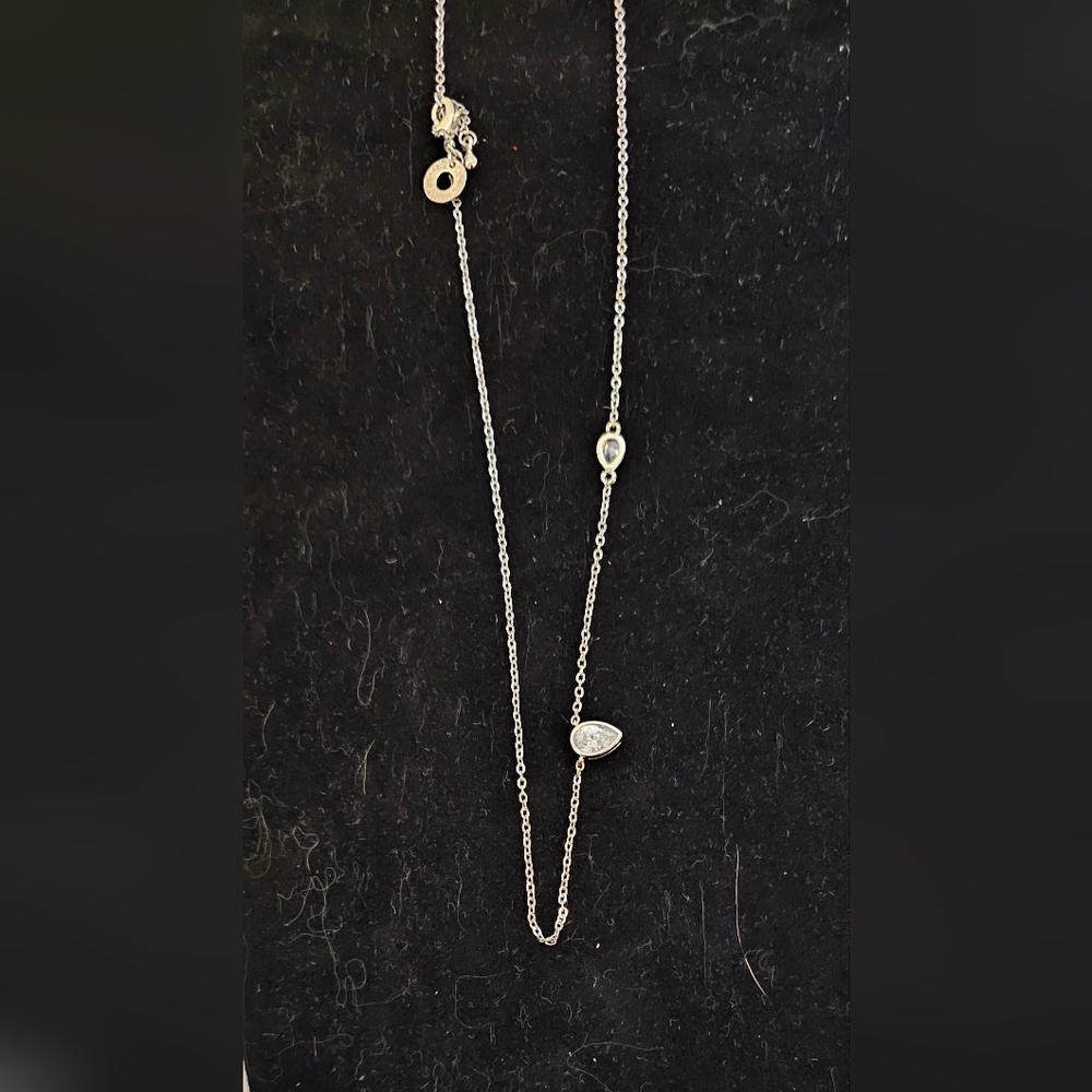 *NWT* Kenneth Jay Lane Silver Moissanite Necklace - Picture 11 of 15